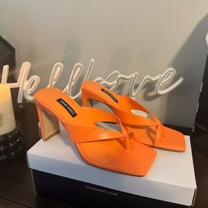 Nine West NWT-Cute sandal for Spring and Fall
